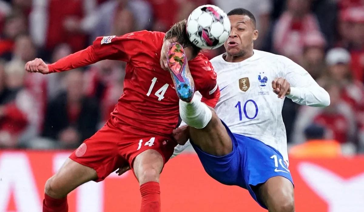 Mbappe can't do it all himself says France coach Deschamps